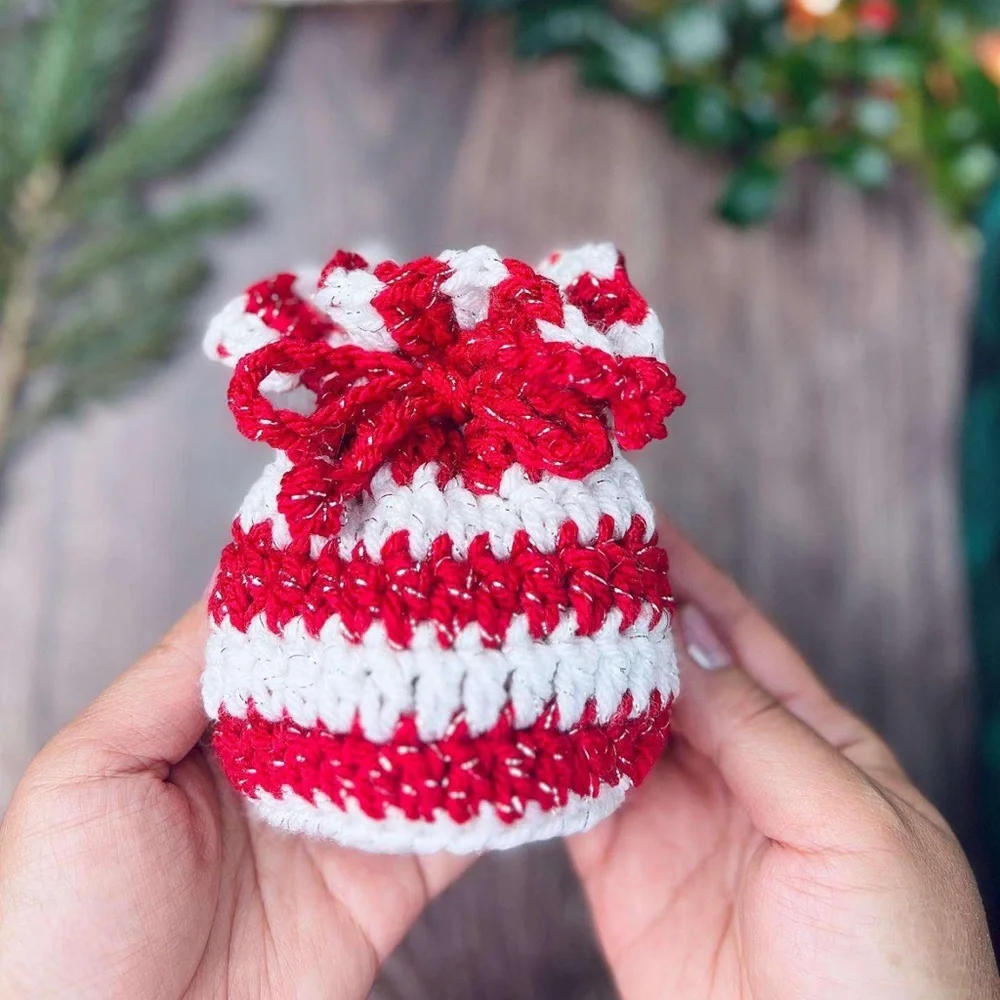 Crochet Christmas Gift Bag